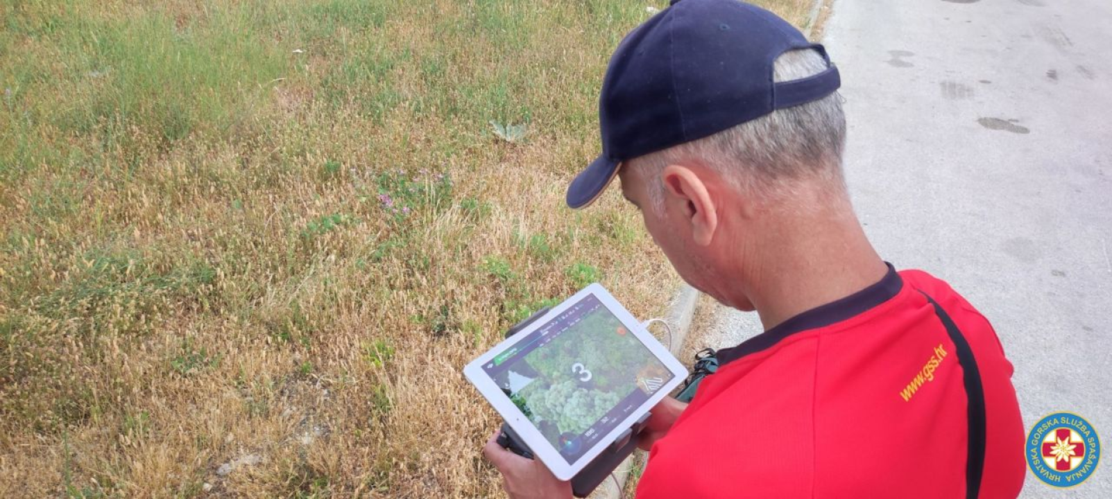 U Kninu u nedjelju popodne nestao stariji muškarac: HGSS-ovci ga pronašli u šumarku blizu kuće