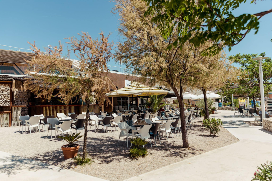 Petrus na Banju u novom ruhu: Uživajte u beach baru &amp; night clubu na najboljoj lokaciji!