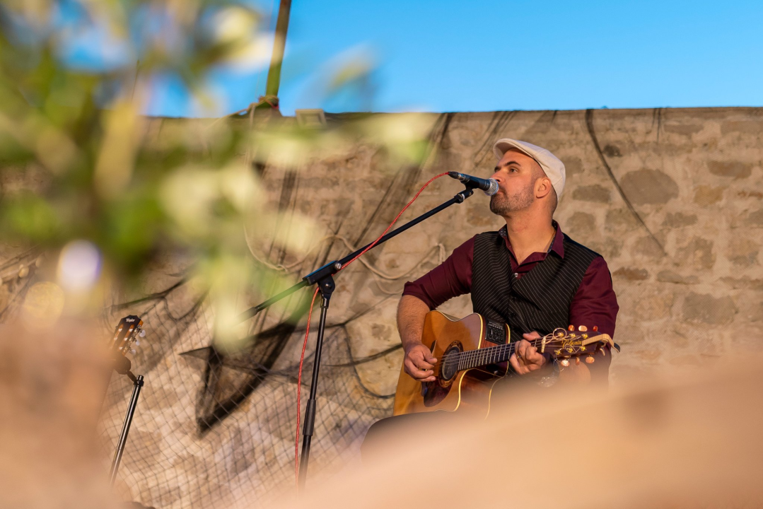 Na manifestaciji 'More na stolu' Tribunjci i njihovi gosti dobro se zabavili i fino pojeli