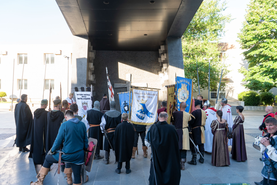 Svečani mimohod, radionice, mačevanje, vatreni show…: Završili ovogodišnji Zvonimirovi dani 