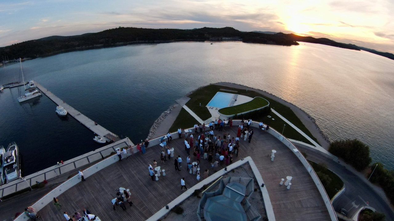 Iskoristite super popuste do kraja srpnja u Hespu! 