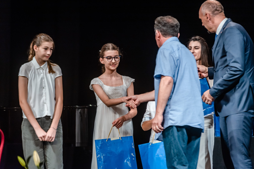 Najboljim učenicima u županiji uručene nagrade: 'Svojim trudom i radom  napravili ste nešto što vas izdvaja od uobičajenog'