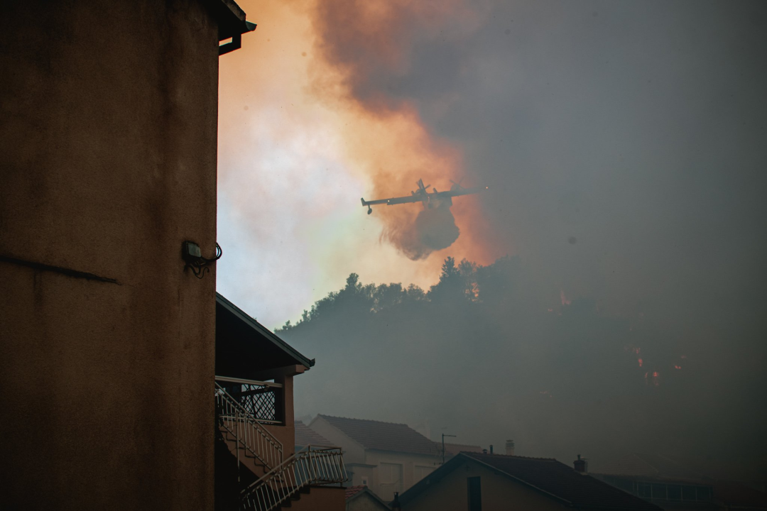 Fotogalerija koja otkriva razmjere plamenog užasa u Zatonu i Raslini