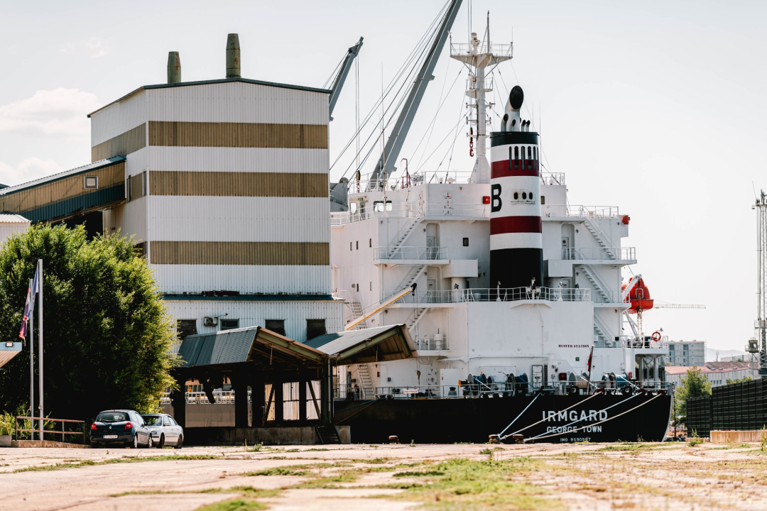 Ruski teret u šibenskoj luci: 'Brod ima sve dozvole za pristajanje i iskrcavanje tereta'