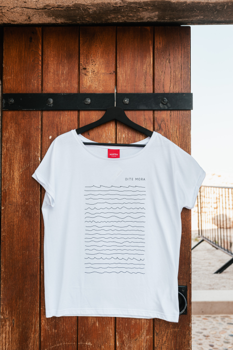 Šibenske tvrđave imaju najbolje darove i suvenire: Posteri, potići, majice, torbe, šalice i nakit, sve unikatno i maštovito!