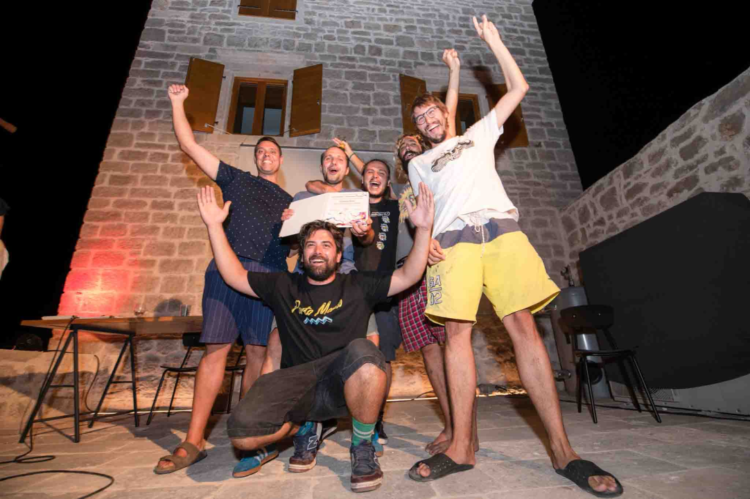 U kući Šare svečano proglašeni laureati zaslužni za 100 godina zlarinskog turizma