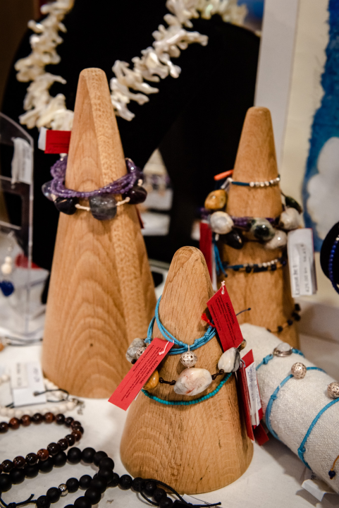 U Galeriju Juraj Dalmatinac stigle zimske kolekcije odjeće i jesenski popusti na slike 