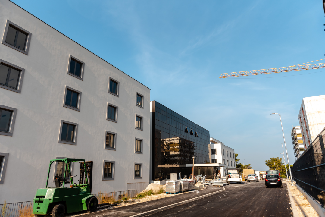 Obišli smo studentski dom Palacin iznutra: Sobe su prostrane, s prekrasnim pogledom na Vrnažu, Mandalinu i Šibenik