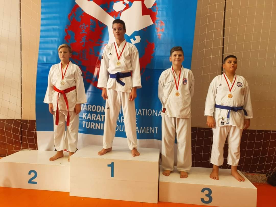 Karate klub Okit Vodice do 23 medalje na Kupu Jadrana u Splitu