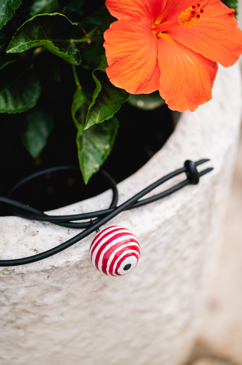 Garderobu osvježite dizajnerskim komadima iz Galerije Juraj Dalmatinac, dom umjetninama po super cijenama