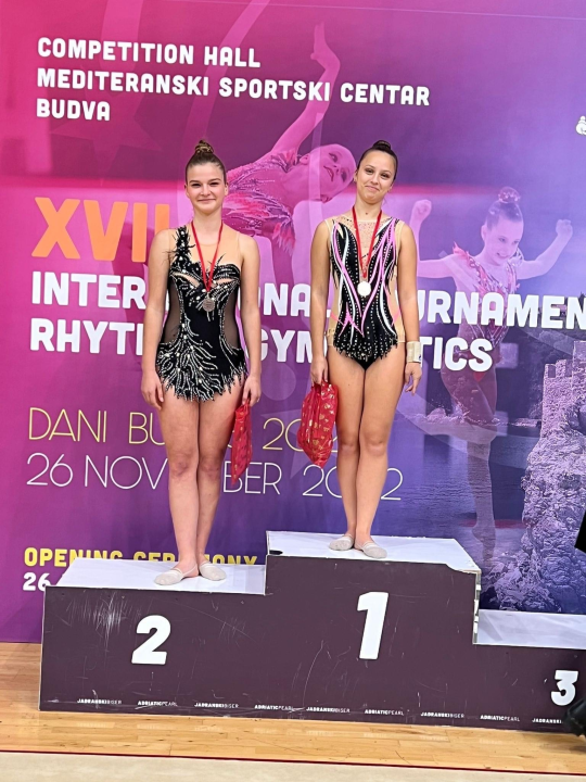 Gimnastičarke 'Šibenik-Dalmacije' zablistale u Budvi: Osvojile osam medalja