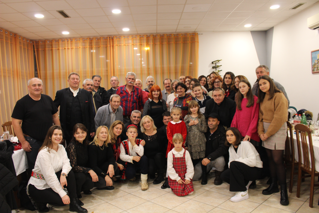 Aktivan vikend za čuvare tradicije, održano Dinarsko silo! 