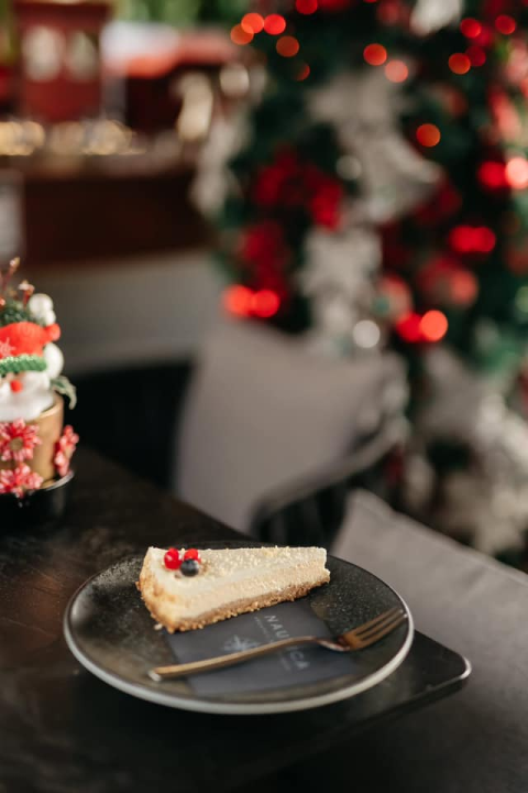 Osjetite duh blagdana u prekrasno uređenom cocktail baru Nautica! 