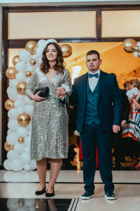 Učenici Prometno-tehničke škole Šibenik poput holivudskih zvijezda na maturalnom plesu (2)