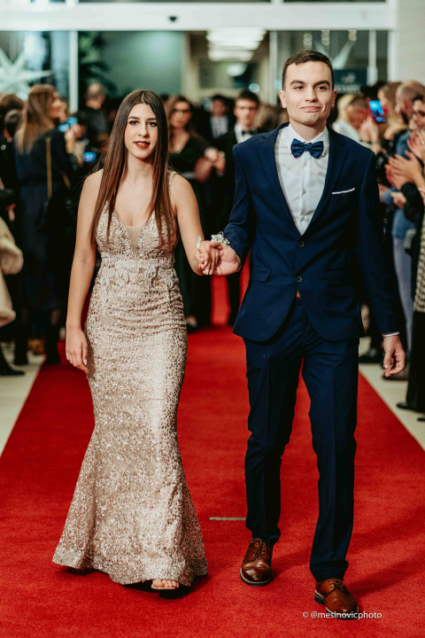 Gimnazijalci zasjali u večeri koju će pamtiti do kraja života! (1.dio)