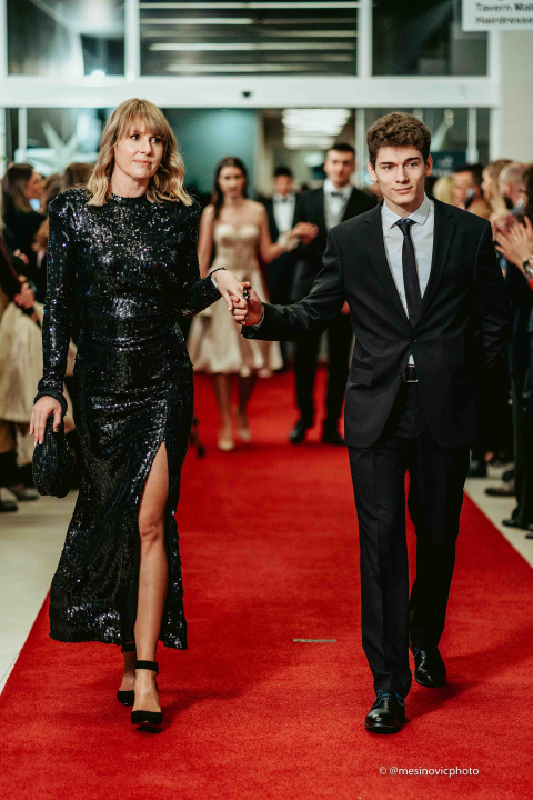 Gimnazijalci zasjali u večeri koju će pamtiti do kraja života! (1.dio)