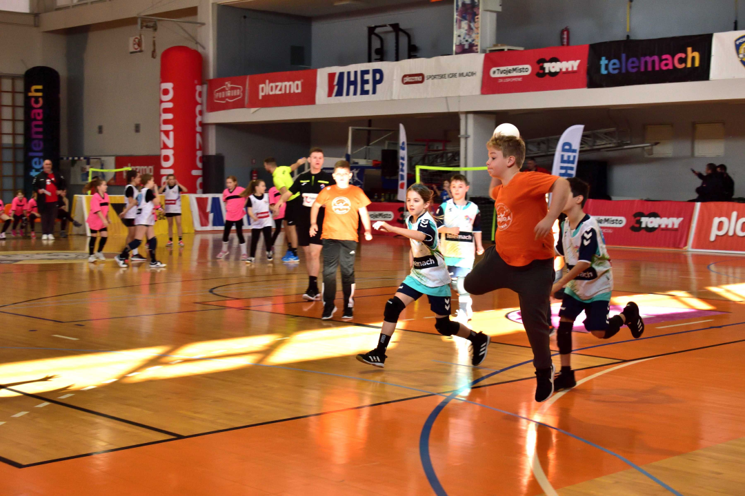 Sportske igre mladih na Baldekinu, odigran turnir u mini rukometu