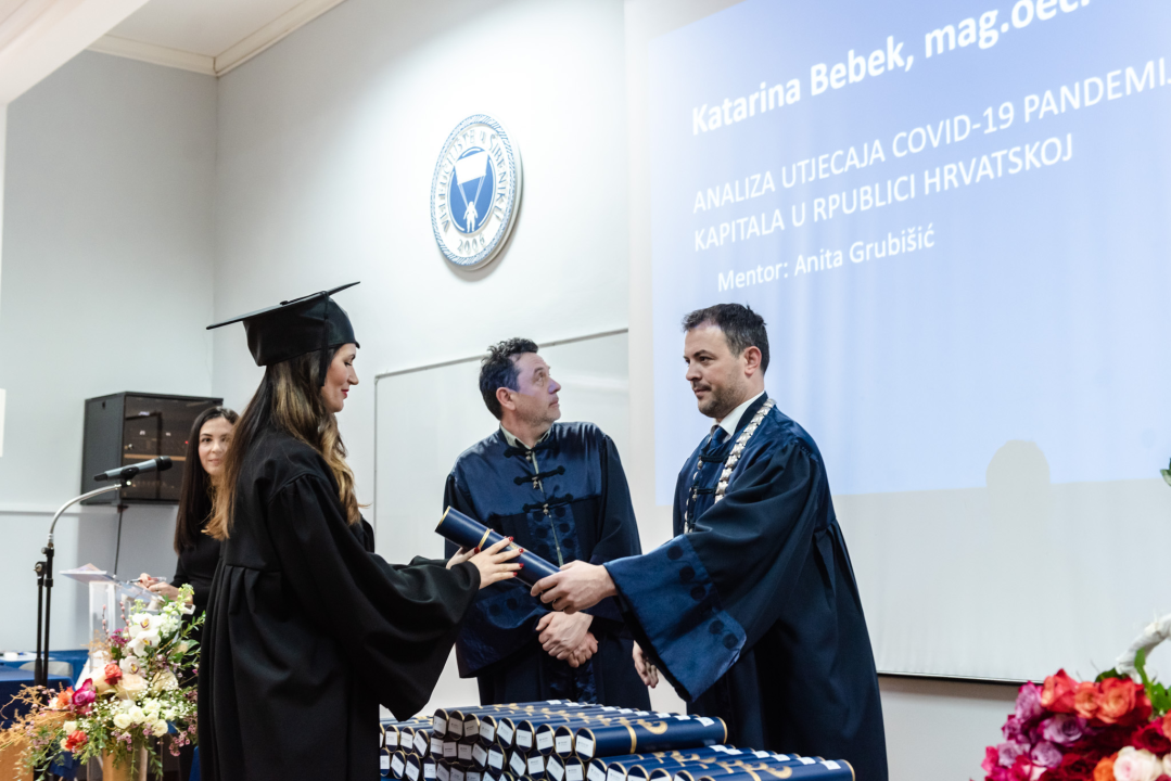 Svečana promocija studenata VUŠ-a: 'Vi ste budućnost naše zemlje i ona će biti onakva kakvom je vi oblikujete'