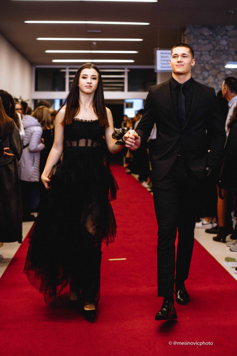 Zavirite na blještavi maturalni ples Tehničke škole Šibenik (1)