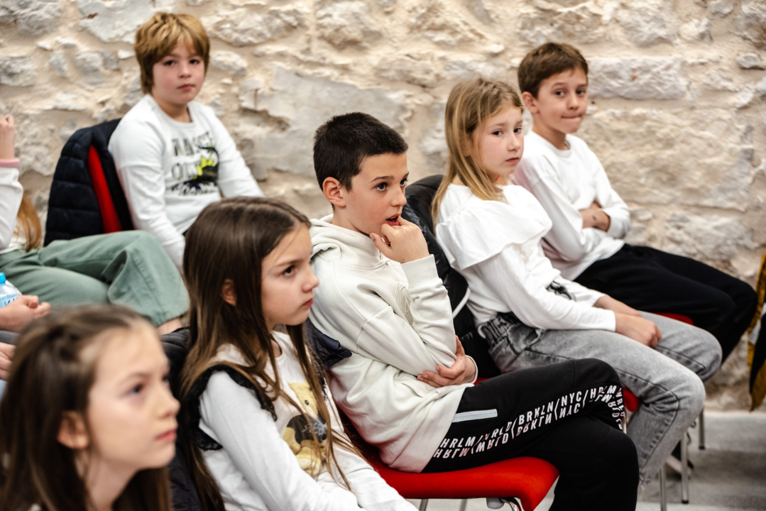 Učenica OŠ Petra Krešimira IV. Helena Vidović osvojila prvo mjesto na Županijskom natjecanju u stop-animaciji    