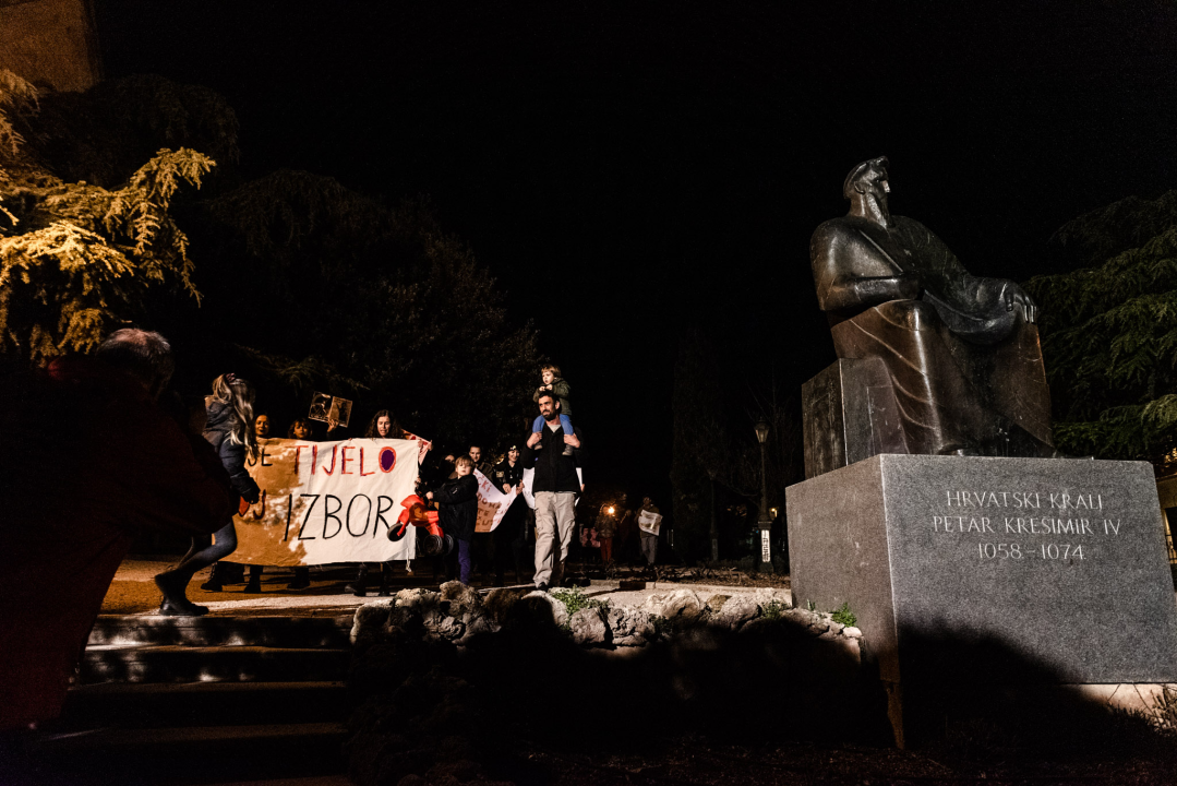 Marš u Šibeniku u povodu Dana žena:  'Dali smo javne prostore pred bolnicama za javni linč žena'
