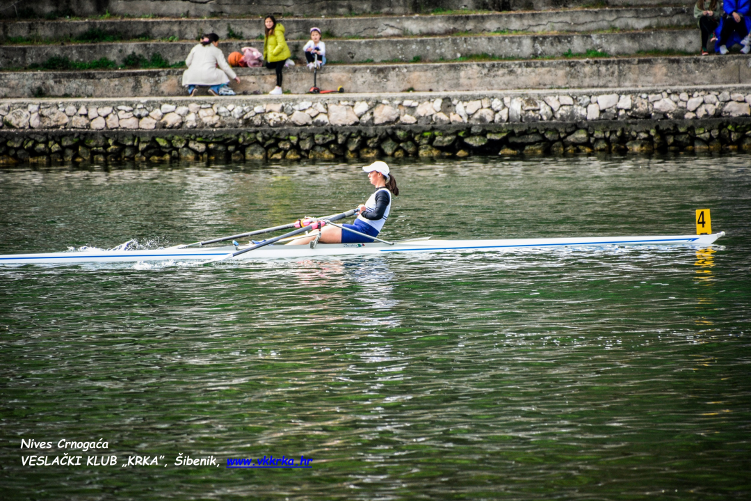 U Zatonu se za vikend okupilo oko 450 sportaša, veslači Krke odlični