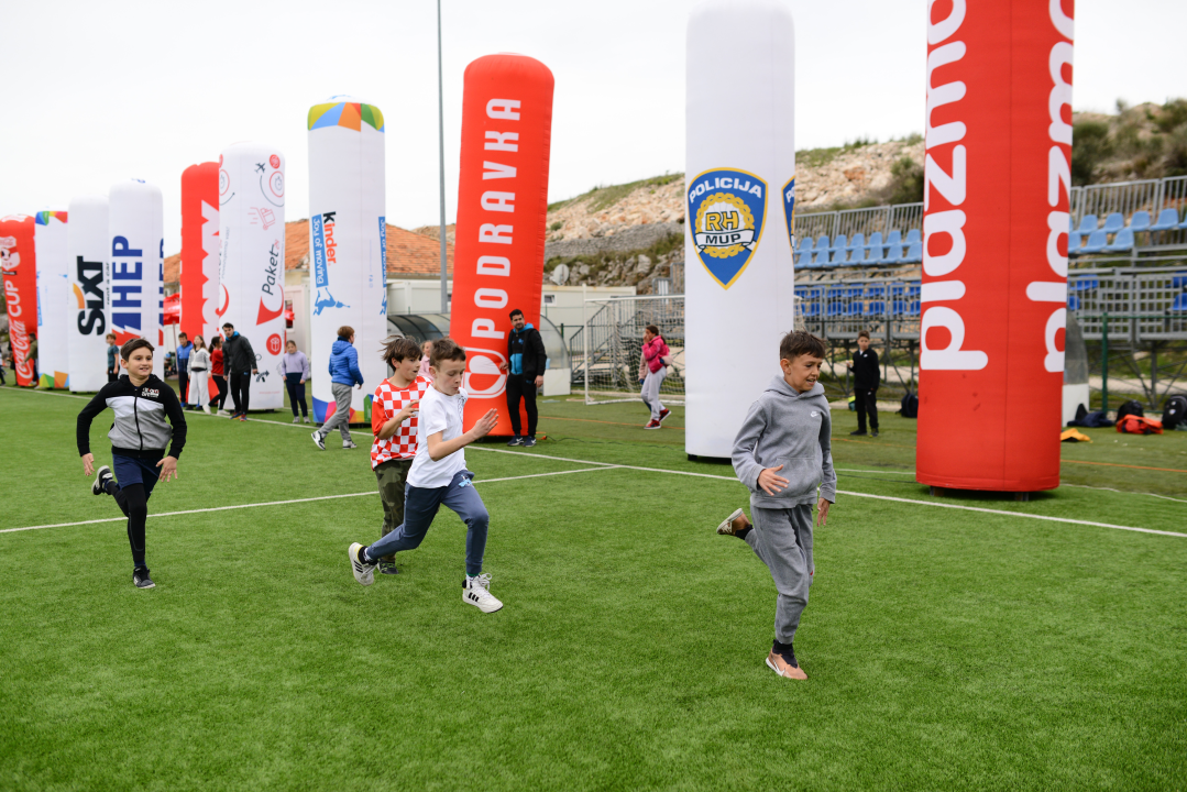 Štrumfovi i Meterize iz Vodica putuju na državnu završnicu 
