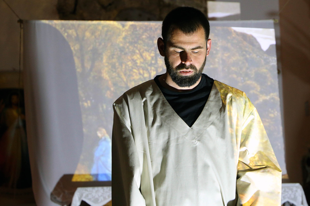 Vjernici župe Tribunj izveli 'Prikazanje muke'