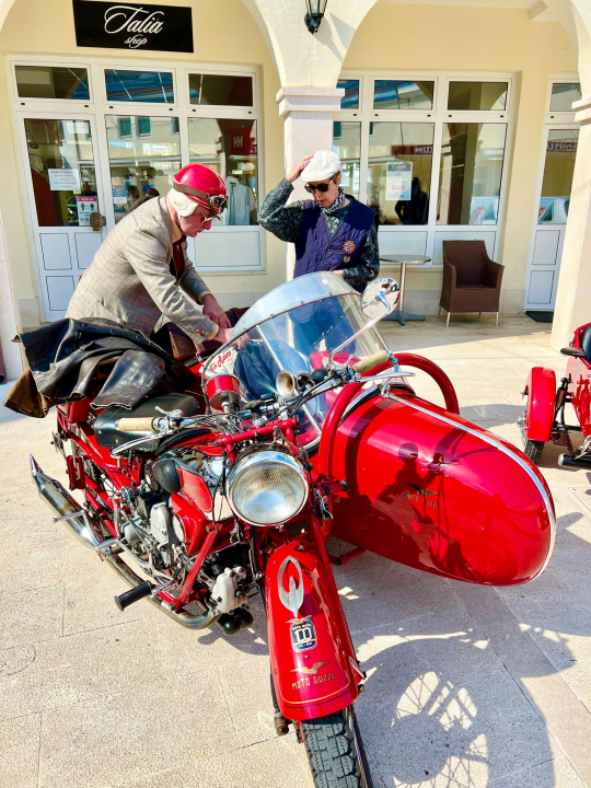  Oldtimeri na tradicionalnom uskršnjem doručku u Rogoznici
