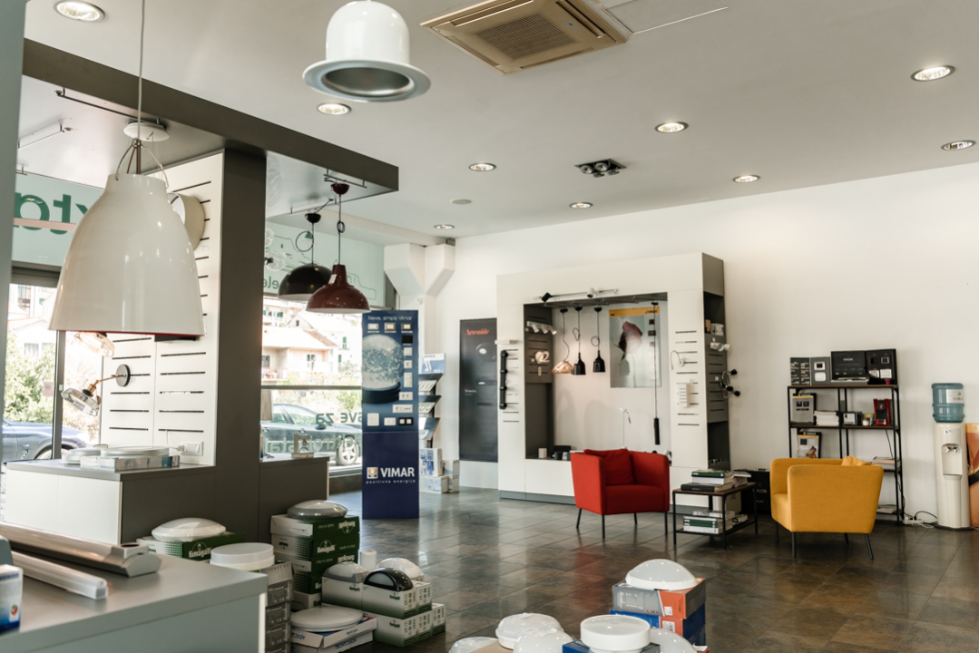 Elekta-C slavi 30. rođendan i časti odličnim popustima!  