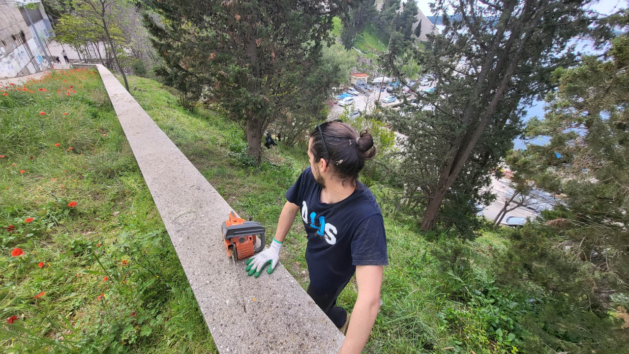 Pridružite se volonterskoj akciji, uređenju 'Robertinog parka' u blizini OŠ Juraj Dalmatinac