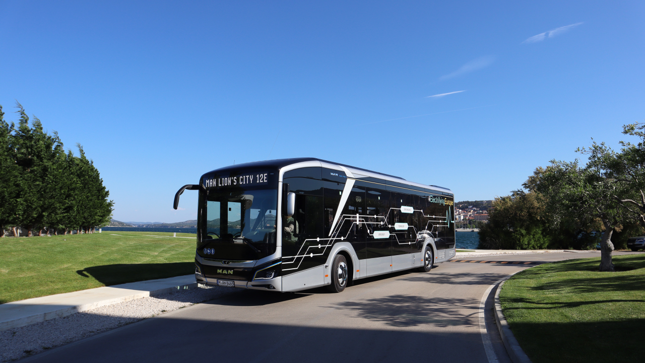 Gradski parking testirat će 'autobus godine', provjerite kad se možete provozati