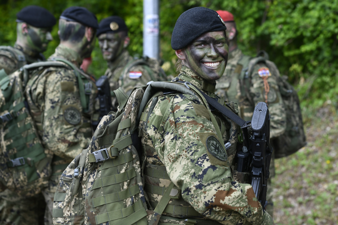 Svečanost na Kninskoj tvrđavi: Polaznicima obuke Središta za razvoj vođa uručene diplome 