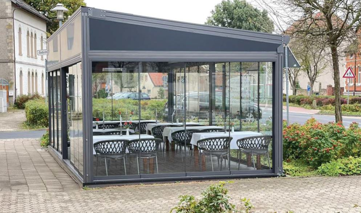 Uredite svoj balkon ili terasu kvalitetnom tendom po mjeri! 