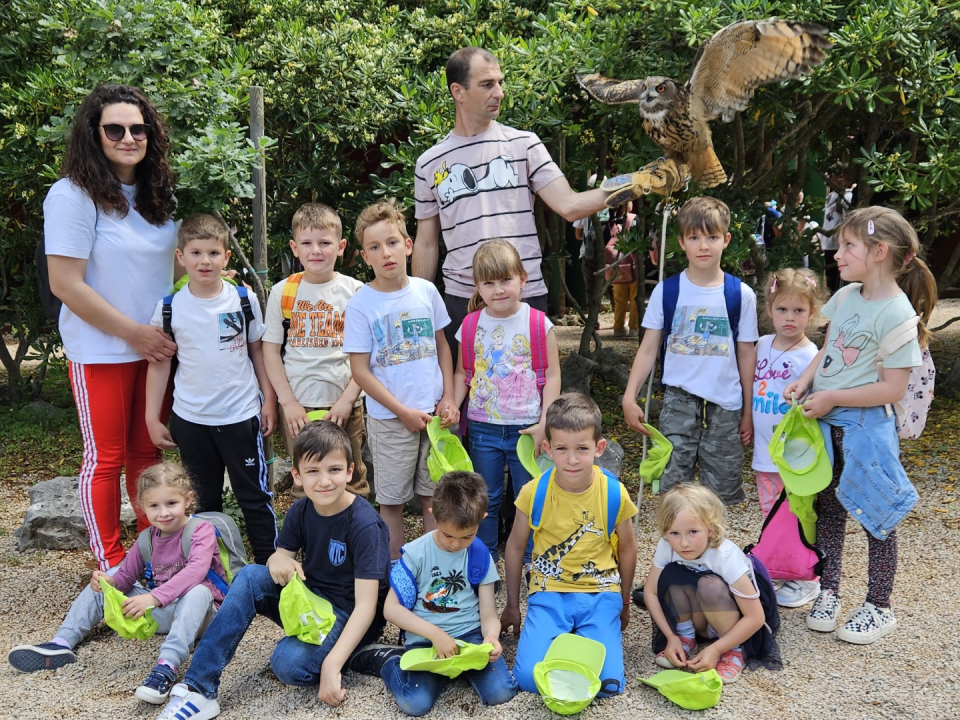 Mališani iz DV Tamaris posjetili Sokolarski centar