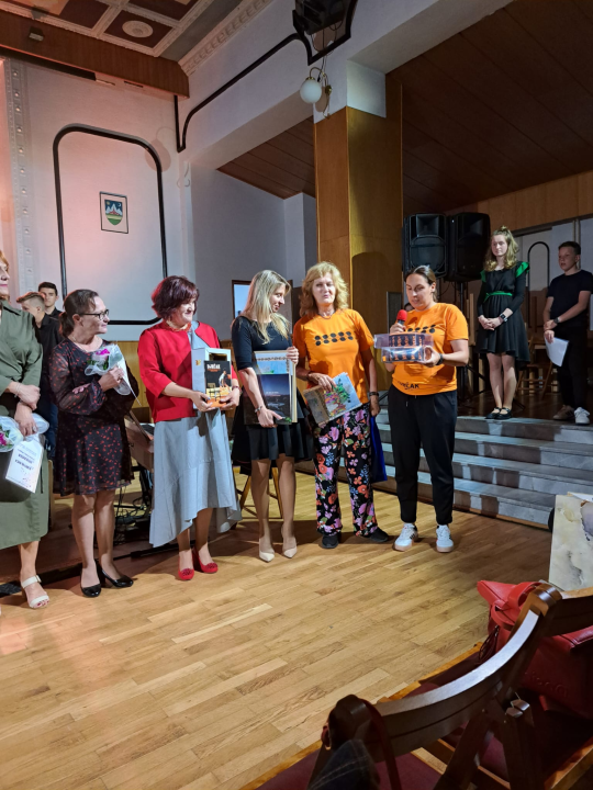 Najmlađi šibenski pjevači 'Cvrčci' nastupili na smotri dječjih zborova u Ravnoj Gori