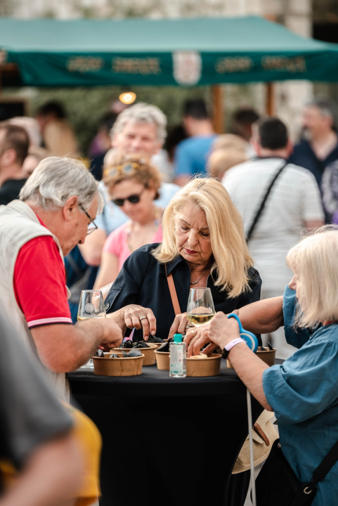 Gastro uživanje: Šibenčane je i ove godine oduševila kombinacija debita i pidoća na sto načina 