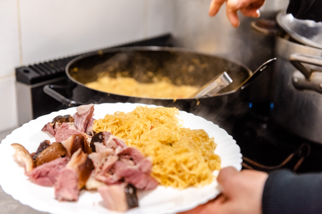 Marenda kakva je nekad bila, u hladu šibenskih kala uz mirise koji vraćaju u prošlost