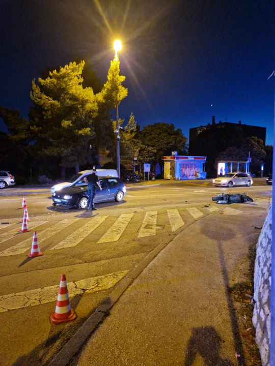 Prometna nesreća na skretanju prema Vidicima: Jedna osoba ozlijeđena 