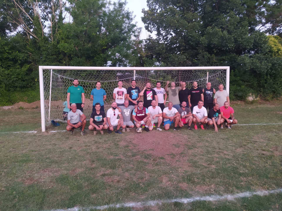 Uprava Mihovila počastila djecu iz nogometne škole i njihove roditelje