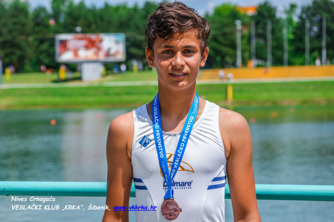 Veslači i veslačice VK 'Krka' sa 30. Hrvatskog veslačkog prvenstva se vratili s devet medalja  