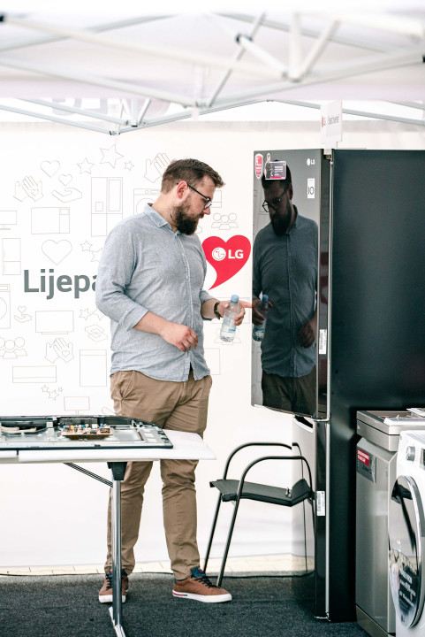 U Šibeniku održana LG-eva kampanja 'Lijepa gesta uz vas od mjesta do mjesta!'