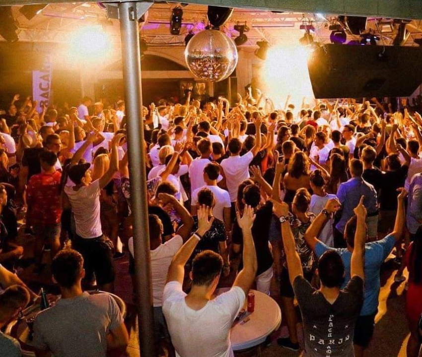 Premium eventi ovaj tjedan u Primoštenu: Evo tko vas sve čeka!