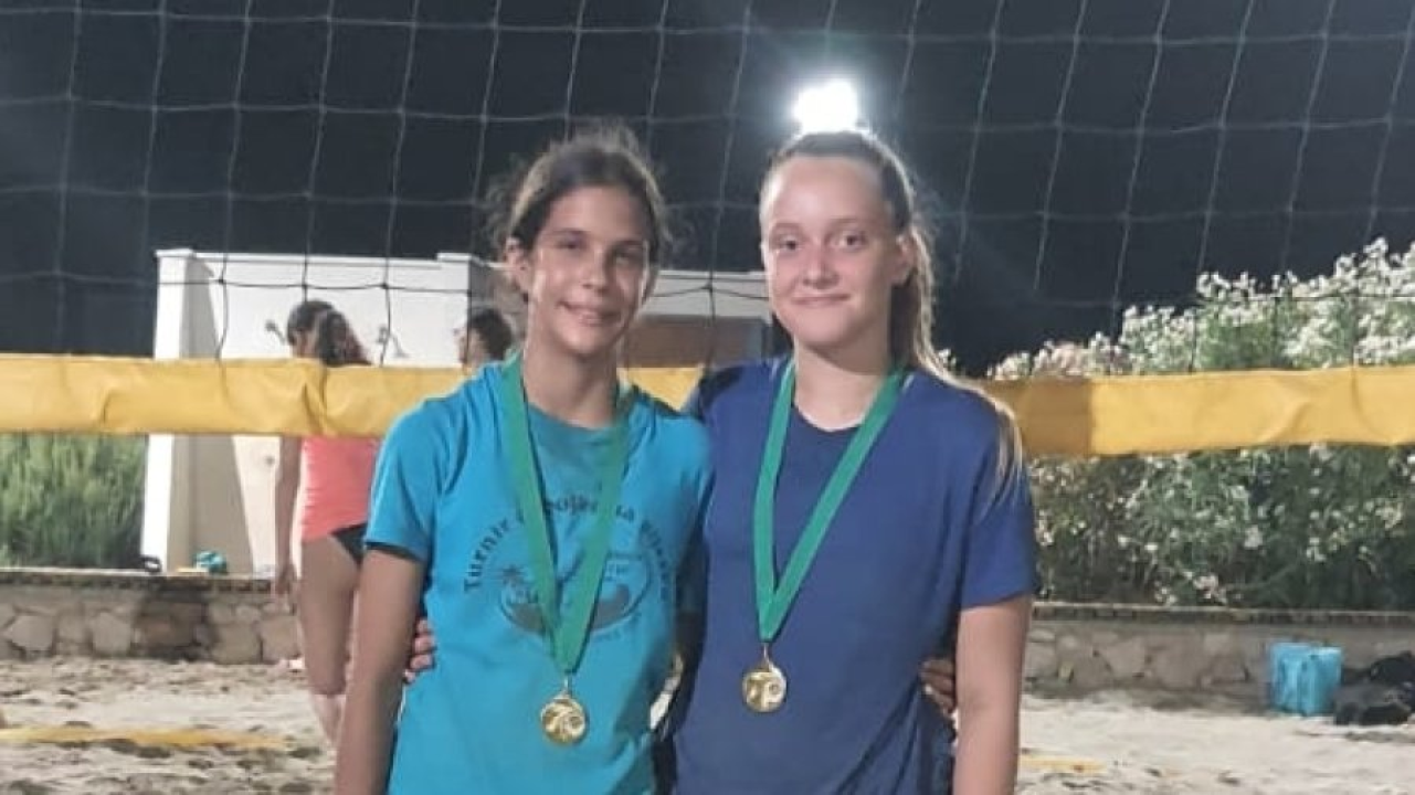 Perkov i Pirjak zlatne na drugom turniru Županijskog prvenstva odbojke na pijesku 