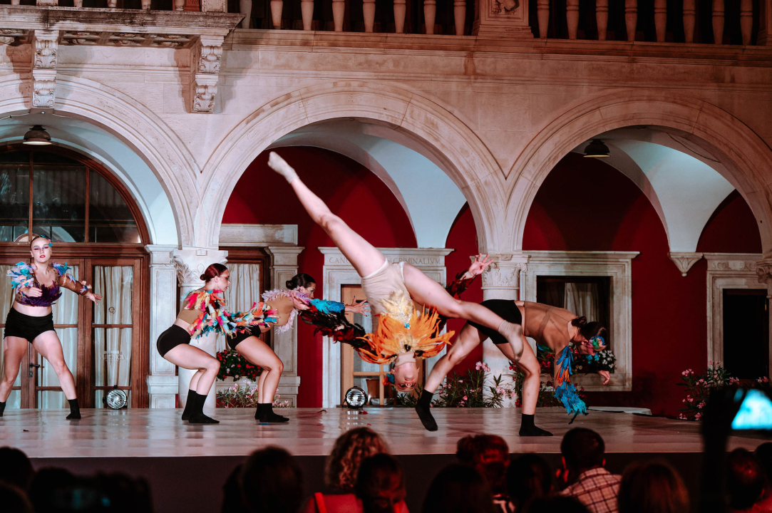 Šibenčani ovacijama pozdravili dolazak suvremenog plesa u njihov grad