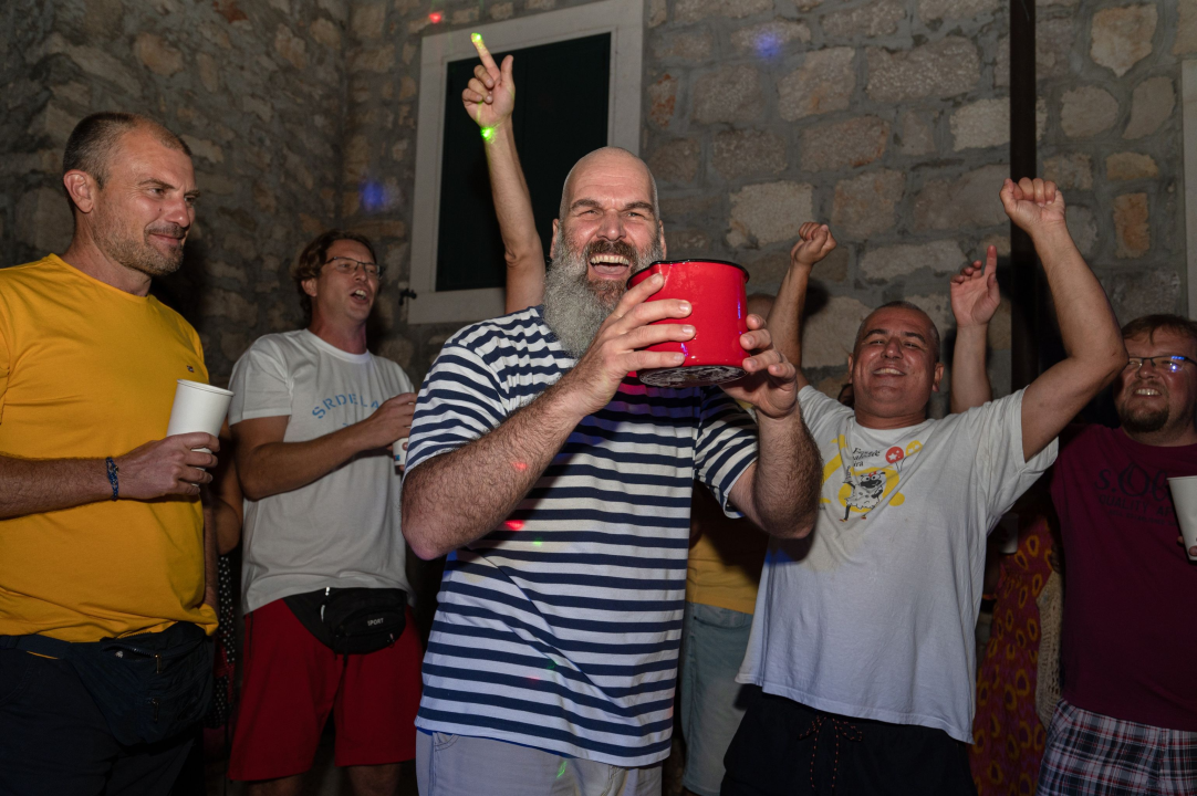 Na Zlarinu održana tradicionalna Srdelada