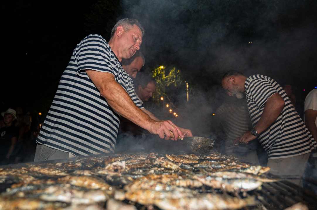 Na Zlarinu održana tradicionalna Srdelada