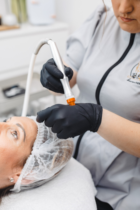 Osvježite svoje lice uz revolucionarni tretman u Be You salonu! 