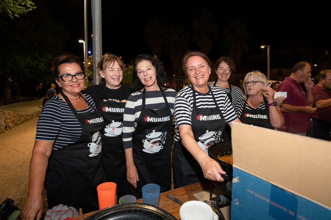 Na Zlarinu održana tradicionalna Brudetijada: Najbolji brudet skuhala je ekipa Rudina