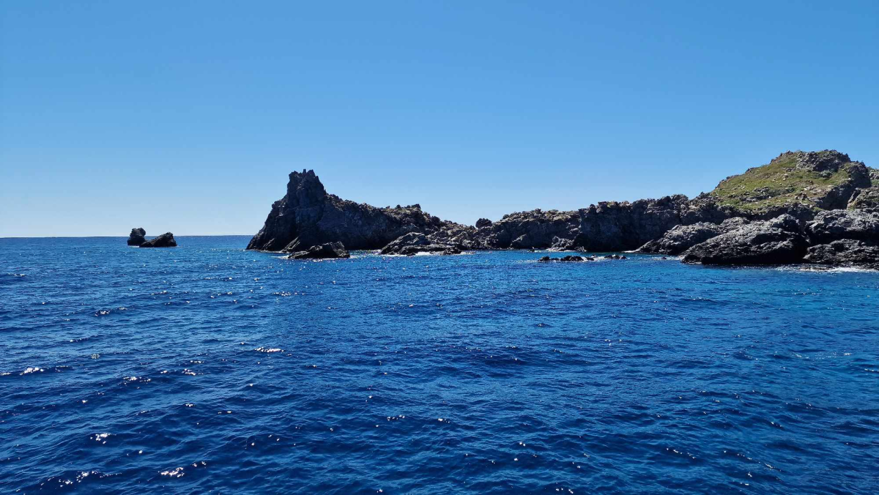 Morska avantura posade ŠibenikIN-a: Jako jugo, promjena ruta i nezaboravni dani na prekrasnoj jedrilici